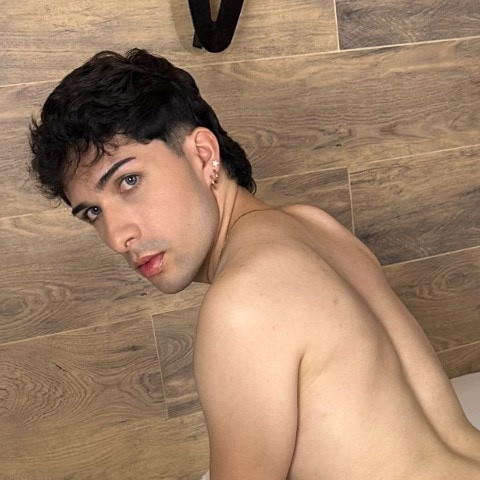 Diego_latinboy