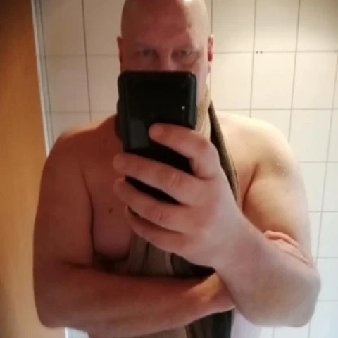 Tobselovesboobs