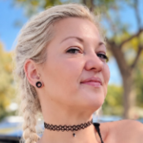 AmandaCalyx