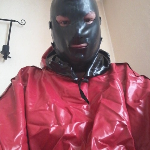 PVC-Regencapelover80