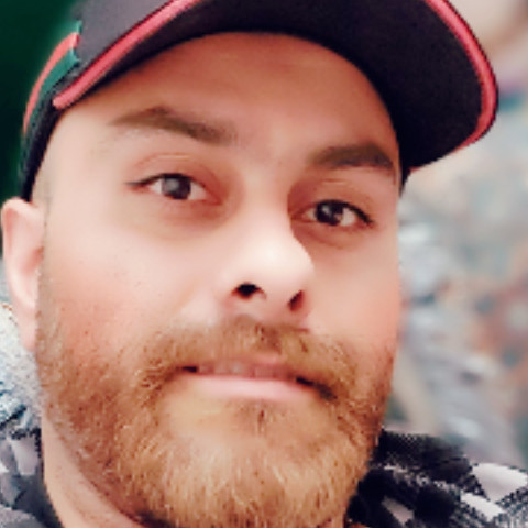 javadalizadeh1367198