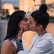 Femme_Virile