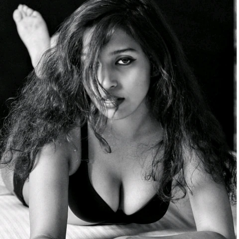 delhiescorts01