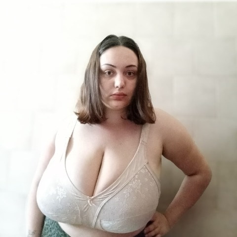 Dayana97profile2