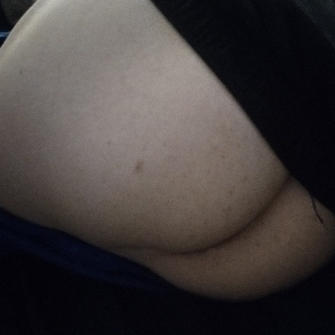 Whitebootyslut4ever