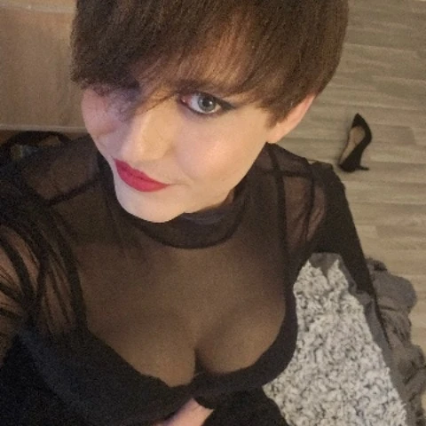 Sissy Millie Lucy 