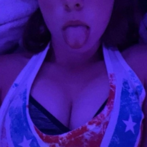 hornynina16y