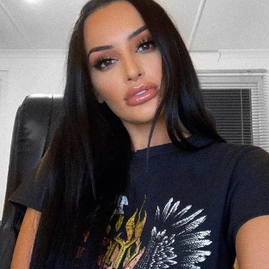 Sluttyhollyboon