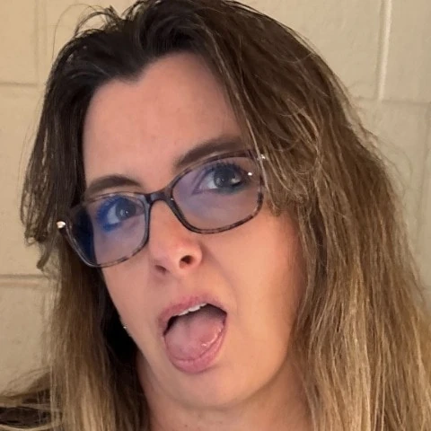 LVNVHotwife