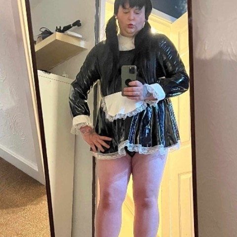 Latexsissy90