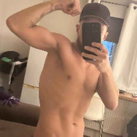 Adrianoitalia7777
