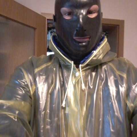 PVC-Regencapelover80