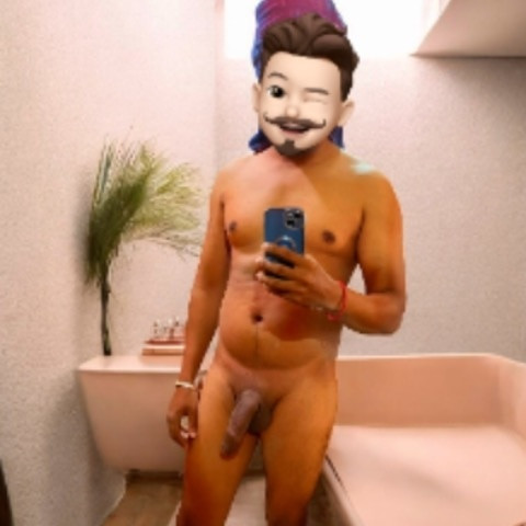 Hornyboy80085
