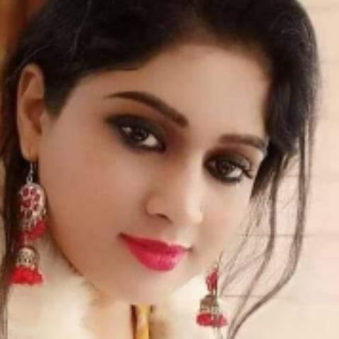 ChandniSharma25