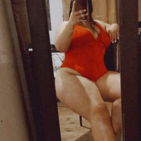 Hot_Aunty51
