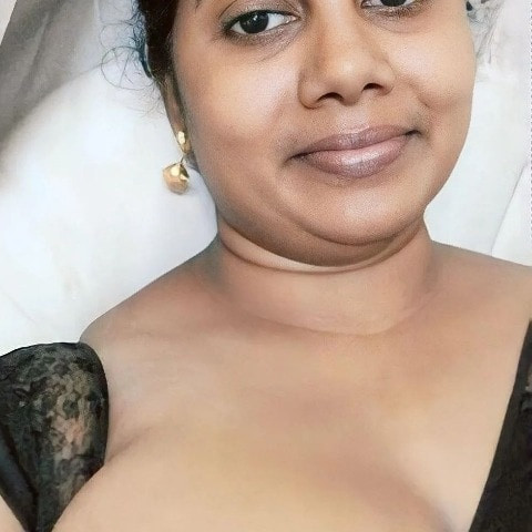 Payal78900