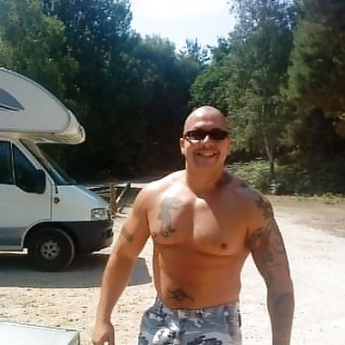 Dombull76