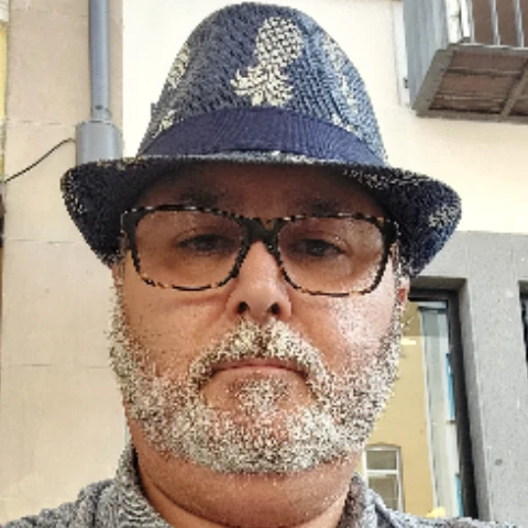 Blueslover100