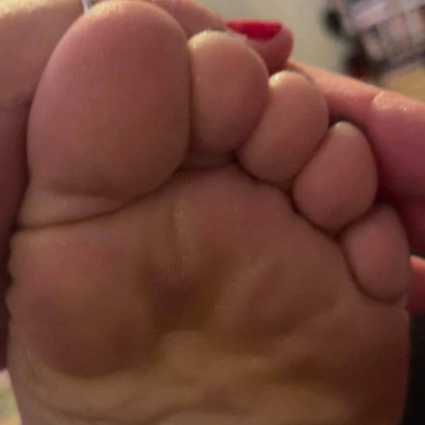 Sexy_feet_fetish88