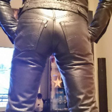 LeatherLoverEssen