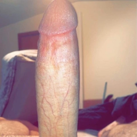 HandsomeFeeling69