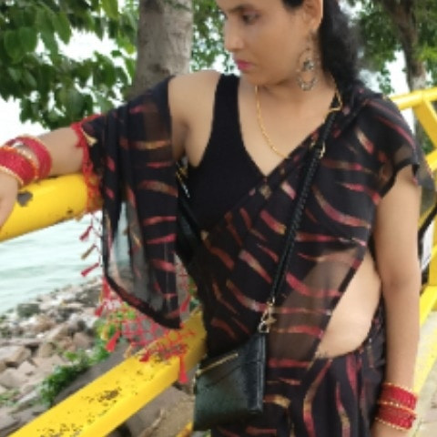 Sexy-Nisha