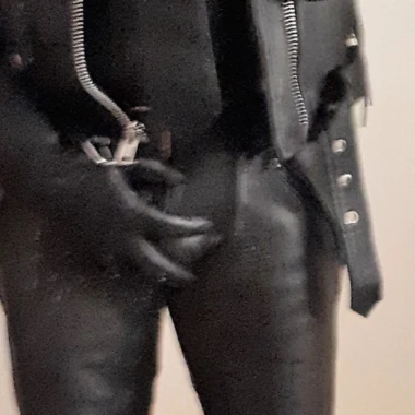 bootlthrfinn