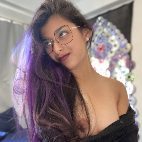 Naila Farhat