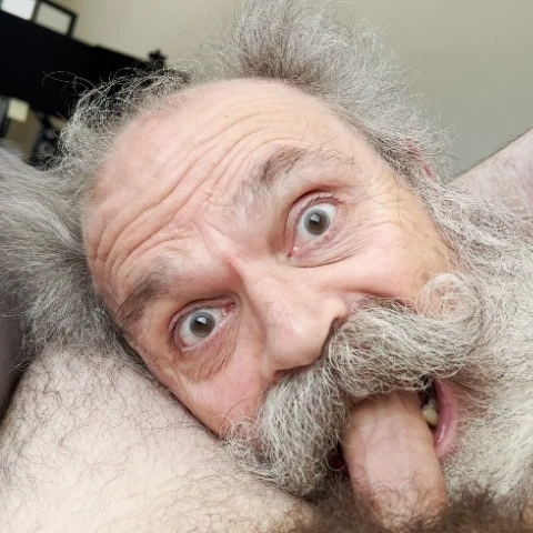 Mature_Sucker