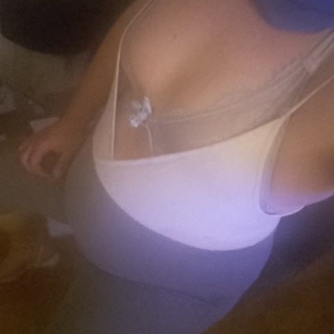 NELA_Sissyhure