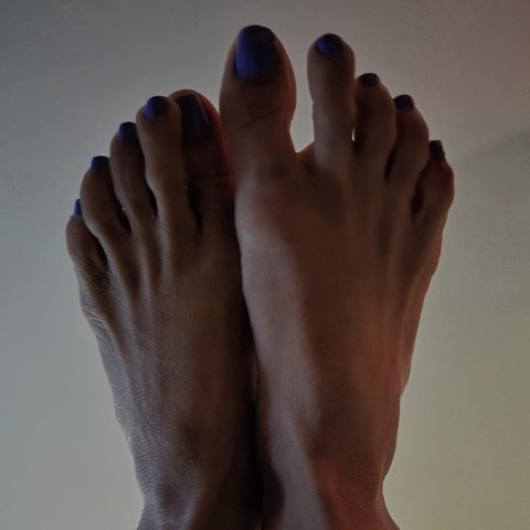 Melove-Feet