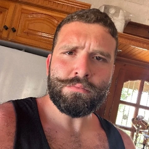 Alixander888