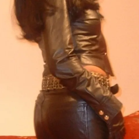 ponytailandLeather