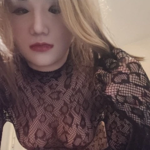 AmyCrossdress