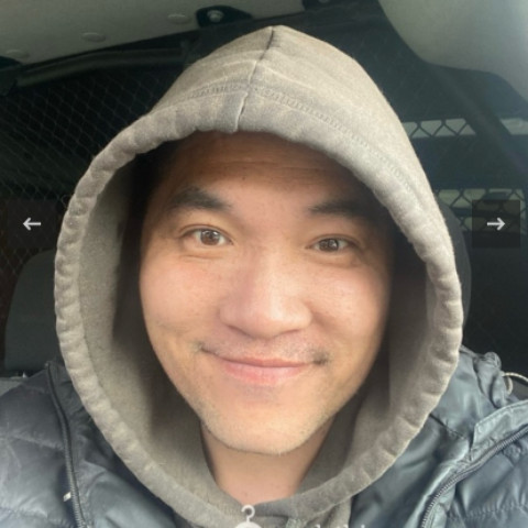 Asianlikesbigdick