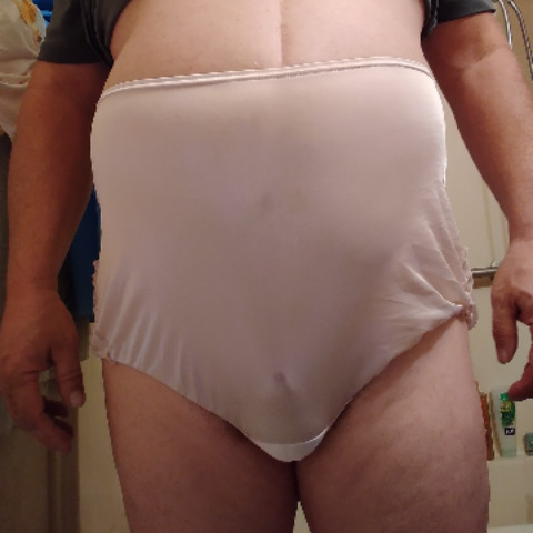 Wetpanties