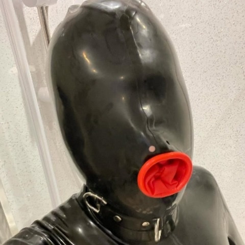 Rubber_gimp69
