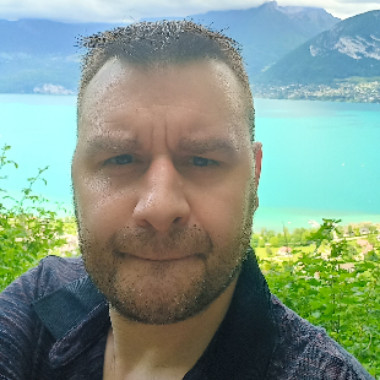 KIKX12345