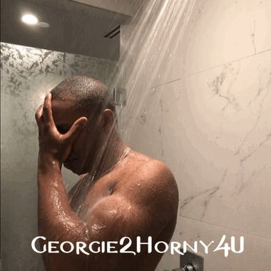 Georgie2Horny4U