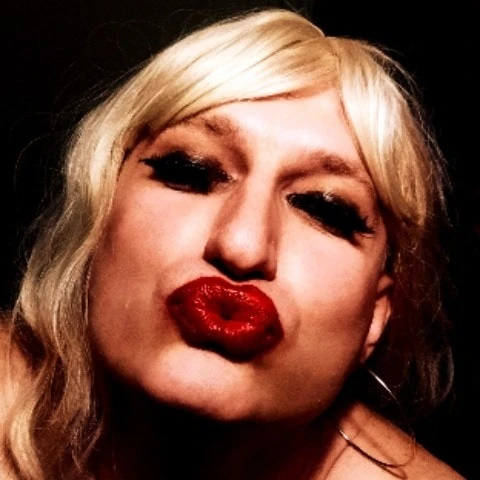 Vitalina83