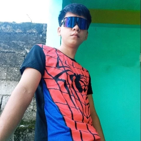 Troye_AsianPinoy