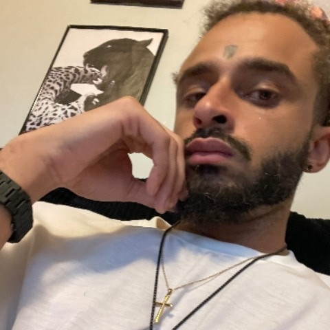 DeQuone23