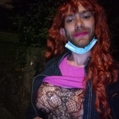 SissyPenelope02