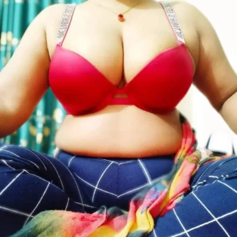 Sumanhotwife