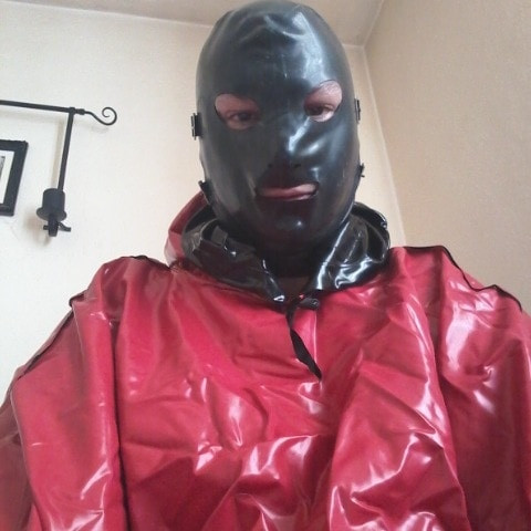 PVC-Regencapelover80