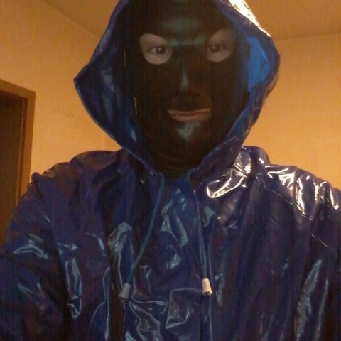 PVC-Regencapelover80