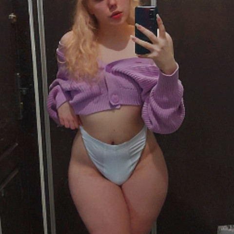 thicc_bimbo