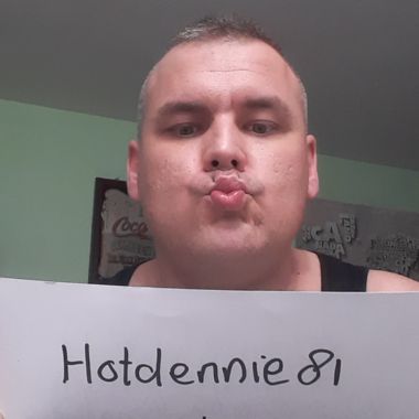 Hotdennie81