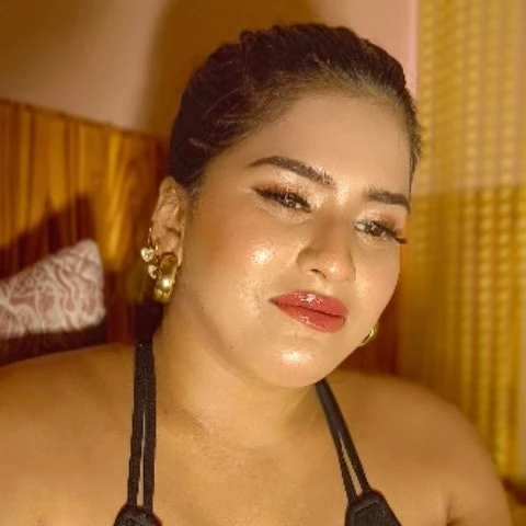 Indianbitch365