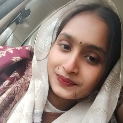 SANIYA055